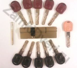 Механизм цилиндровый Master Lock 60*40 кл/кл, перекод., антибампинг